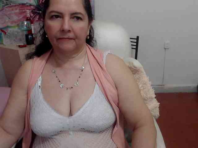 leonela webcam