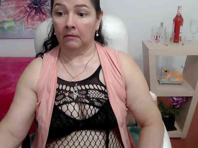 leonela webcam