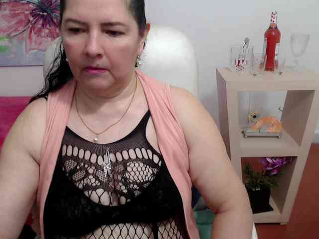 leonela webcam