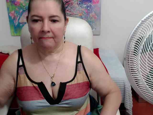 leonela webcam
