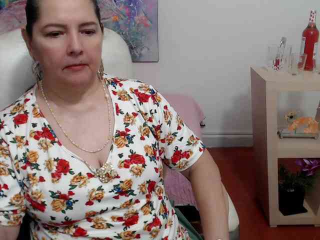 leonela webcam