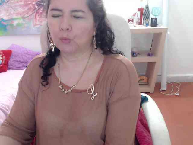 leonela webcam