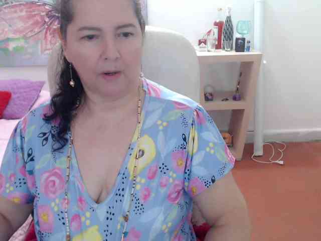 leonela webcam