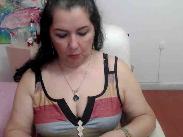leonela webcam