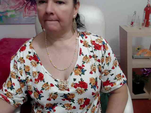 leonela webcam