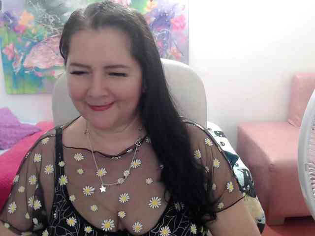 leonela webcam