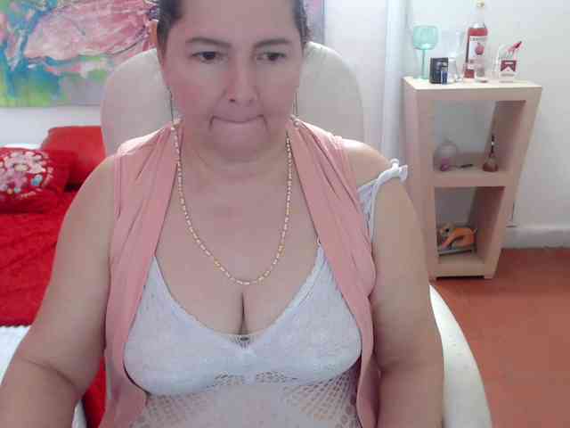 leonela webcam