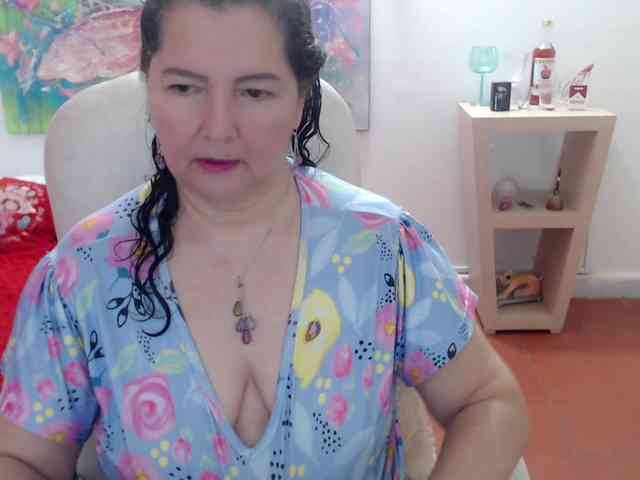 leonela webcam