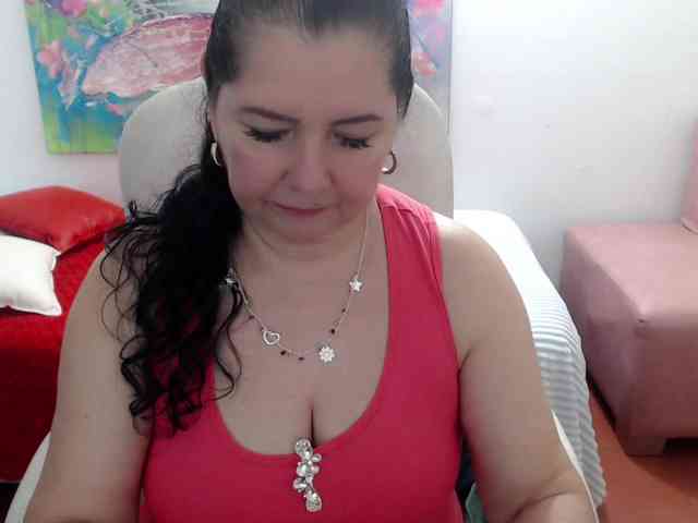 leonela webcam