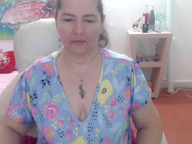 leonela webcam