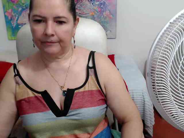 leonela webcam