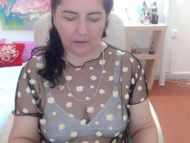 leonela Live Webcam on BongaCams