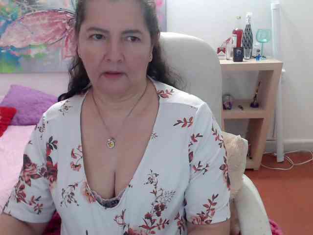 leonela webcam