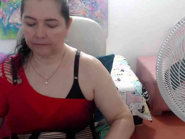 leonela webcam
