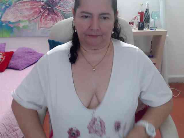 leonela webcam
