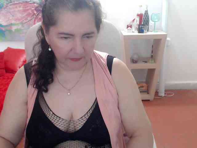 leonela webcam