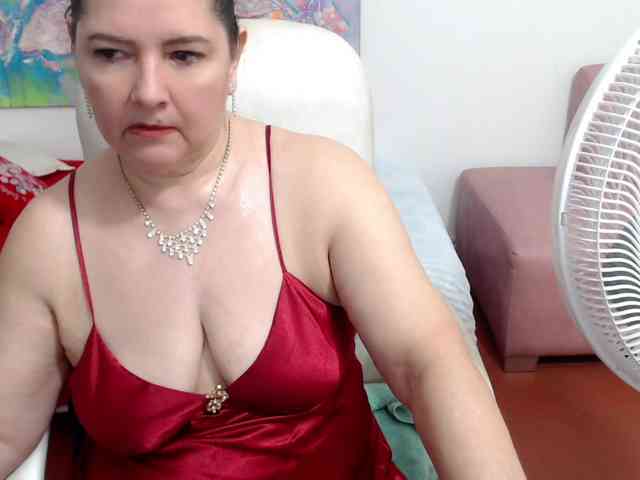 leonela webcam