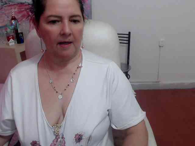 leonela webcam