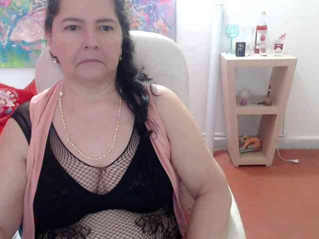 leonela webcam