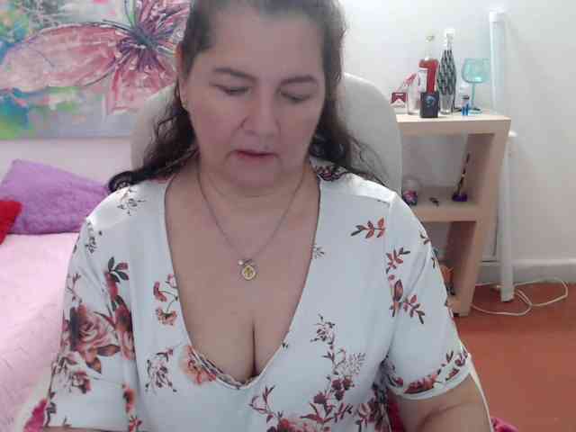 leonela webcam