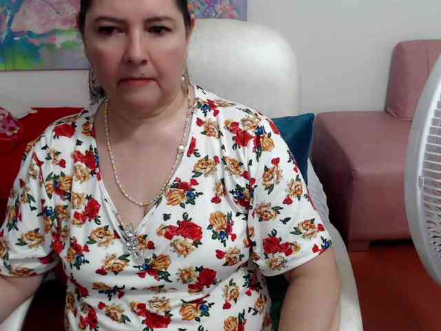 leonela webcam