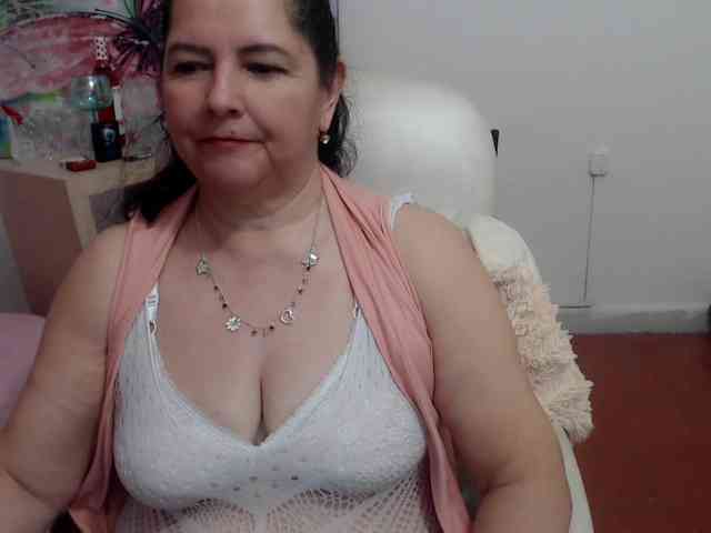 leonela webcam