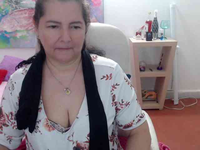 leonela webcam