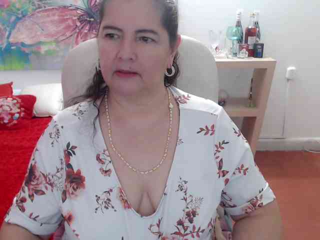 leonela webcam
