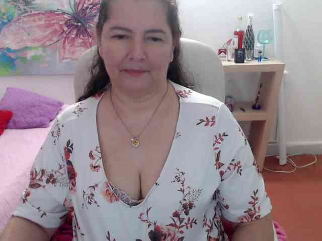 leonela webcam