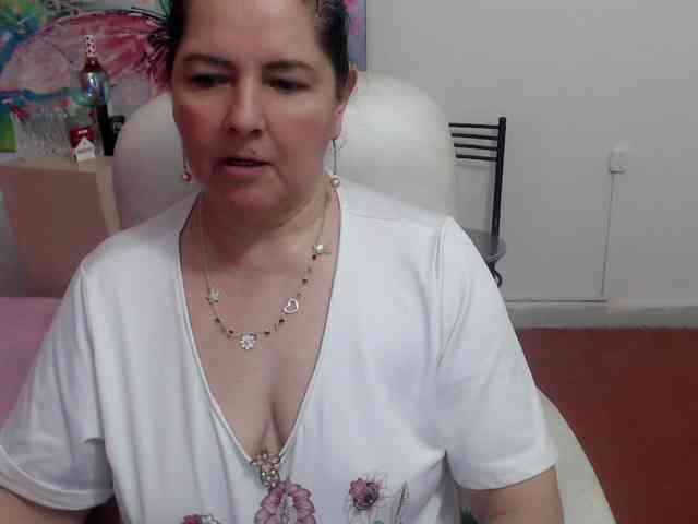 leonela webcam