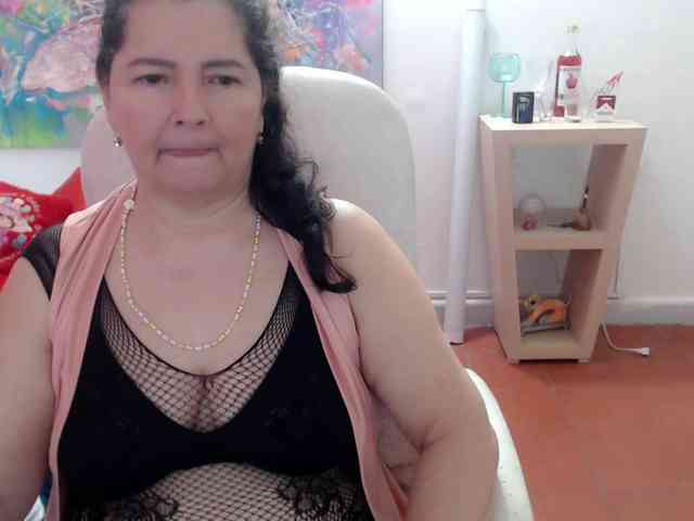 leonela webcam