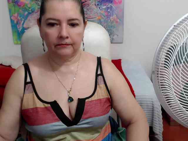 leonela webcam