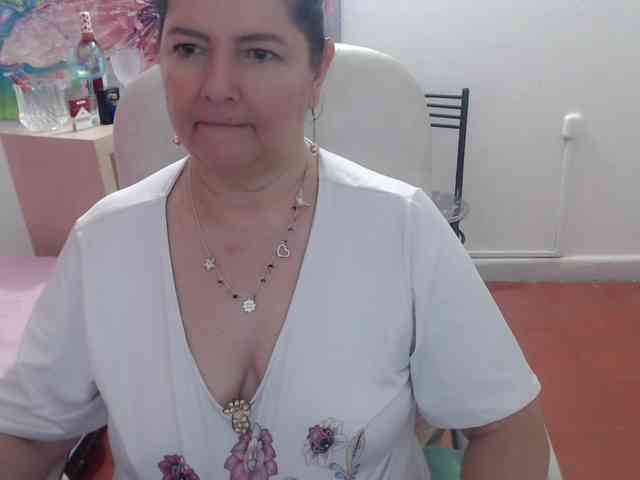 leonela webcam