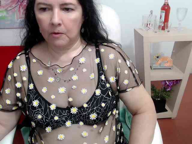 leonela webcam