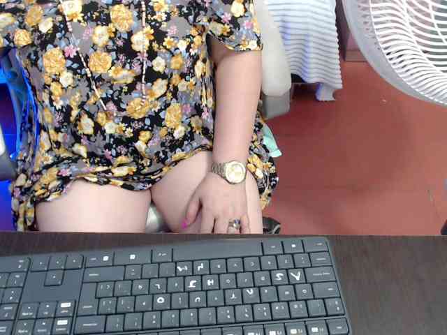 leonela webcam