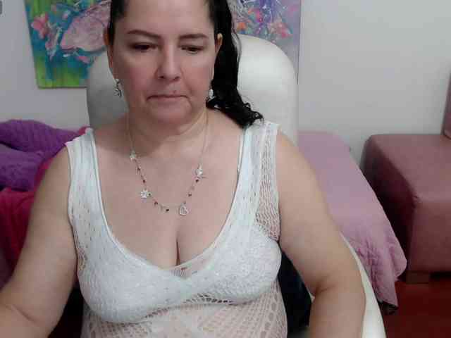 leonela webcam