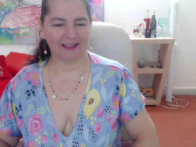 leonela webcam
