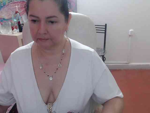 leonela webcam