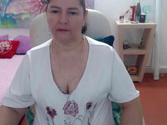 leonela webcam