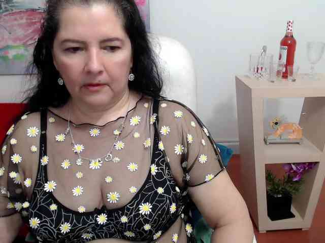 leonela webcam