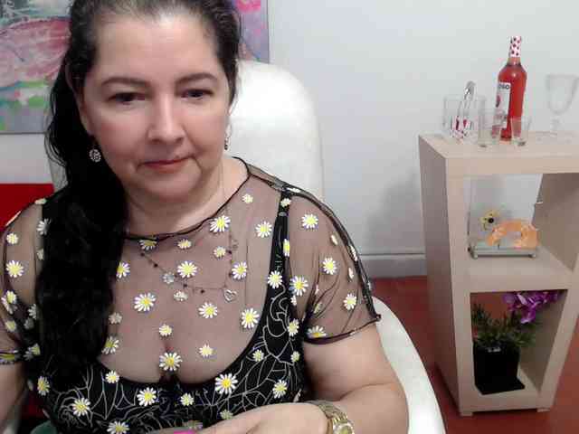 leonela webcam