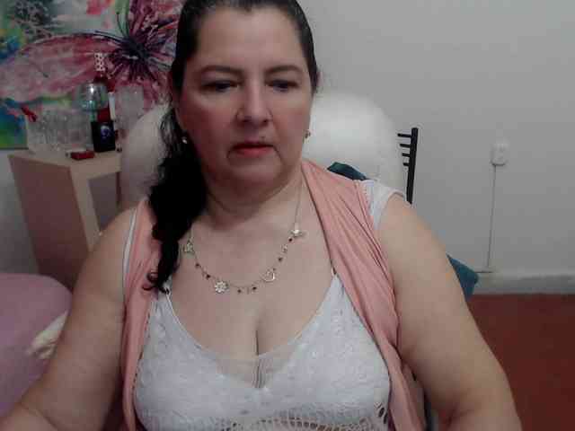 leonela webcam