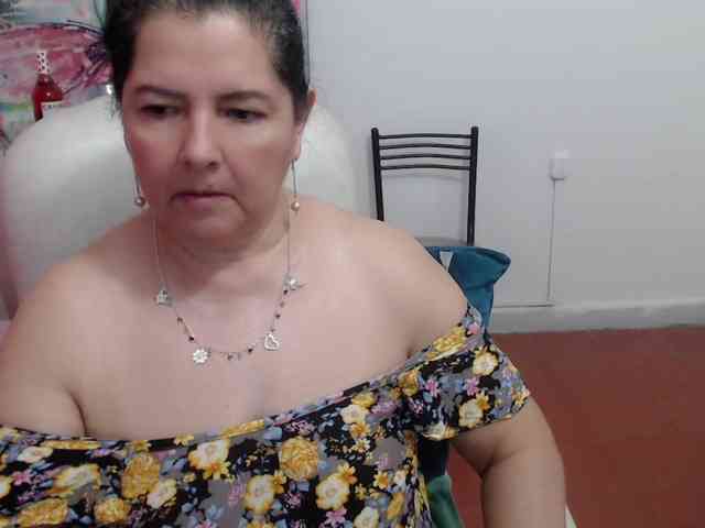 leonela webcam