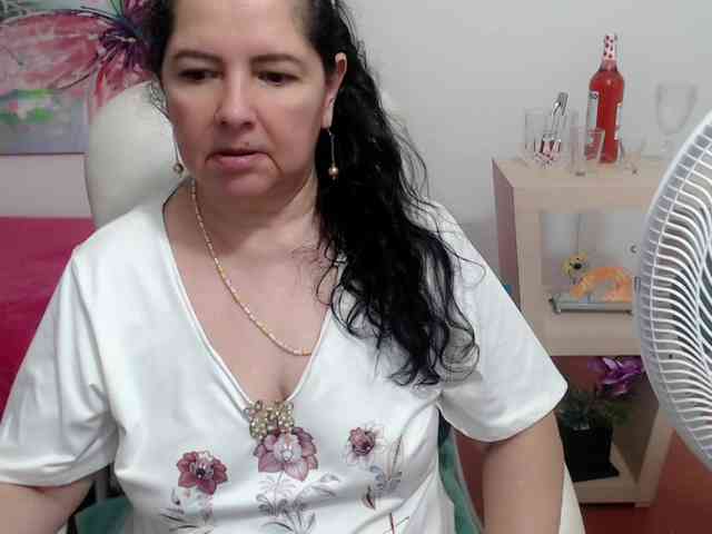 leonela webcam