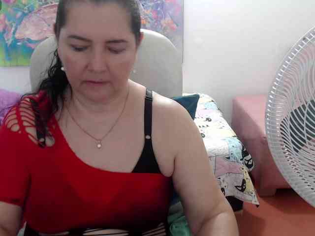 leonela webcam