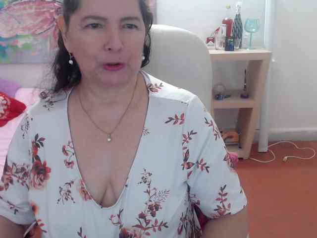 leonela webcam