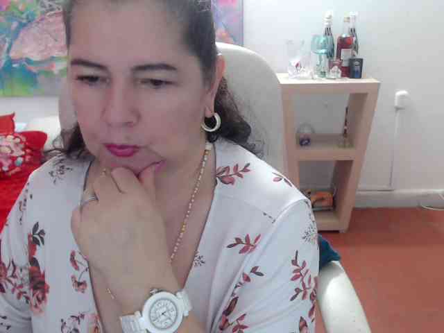 leonela Live Webcam on BongaCams