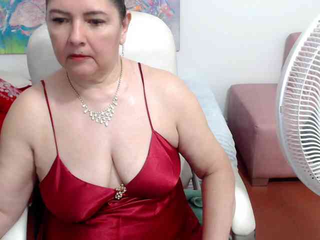 leonela webcam
