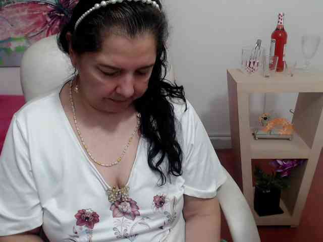 leonela webcam