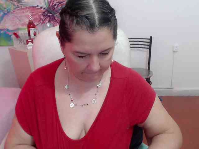 leonela webcam